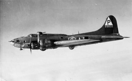 B-17F 547th BS 42-5838 SO*P Mad Money II