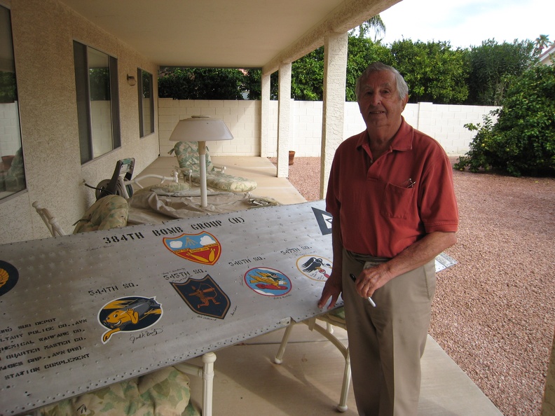 Len Estrin, 22 Oct 2010, 384thBG B17 Wing Panel