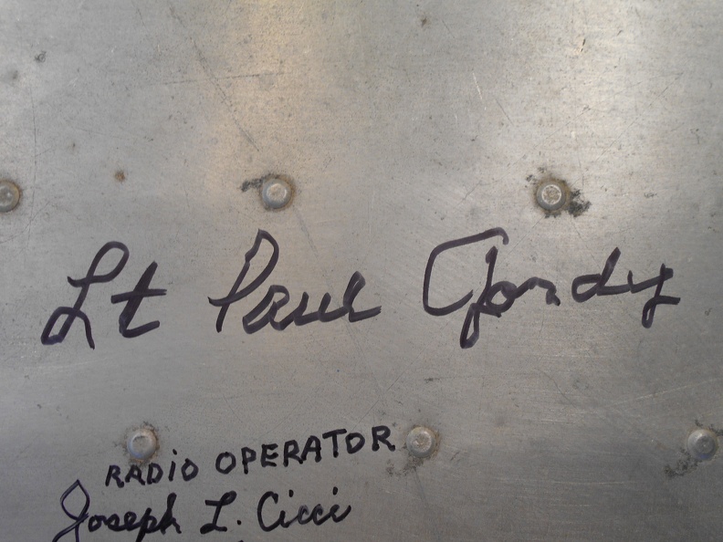 Signature_Lt_PaulPGordy_545thSquadron.JPG