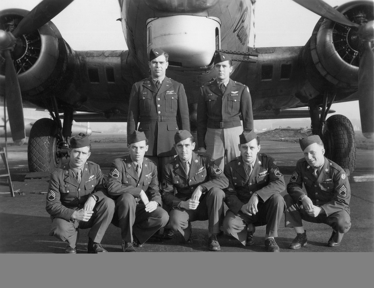 Richard Glen Wismer crew, 545th Bomb Squad. Richard Wismer is standing on the left.
Harold Bussey is in the middle of the front row. Identification provided by Win Bryson.
Remainder of crew is unidentified. 43-37917, PAULINE.
Photo contributed by Jeff Smith, Richard Glen Wismer's grandson, 2016 IMG_1965.JPG