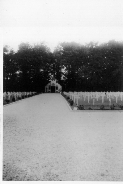 Military Cemetery in England where Robert Clay Long was interred.jpg