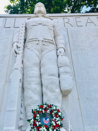 Junket XI -- Madingley -- wreath and statue