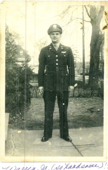 Warren Francis May, Jr., Navigator of the Jack Liebert crew of the 545th Bomb Squadron. Warren in Uniform, just after Flight School.
Photo courtesy of Ancestry.com member ovata33, 2021.
Photo uploaded by Cindy Farrar Bryan, 2021. Warren F May-with Uniform.jpg